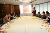 Desayuno: Preparando el Centro de Distribución