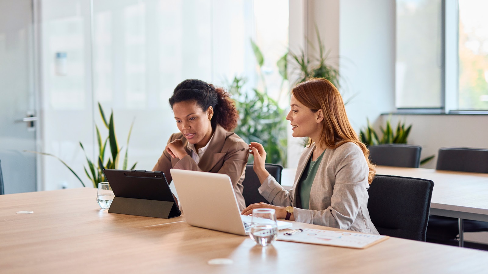 Colombia: nuevas obligaciones de reporte fiscal para operadores extranjeros de plataformas digitales