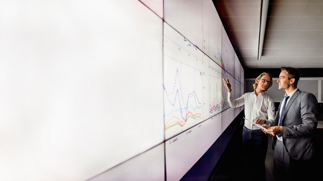  Discover how data strategy and governance empower AI to deliver business value. Practical insights and examples from PwC experts.