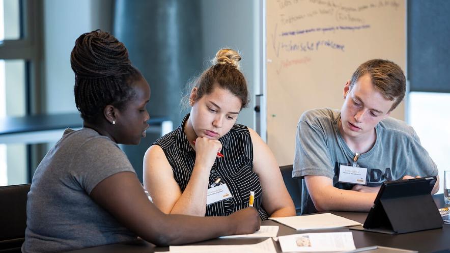 Wideout Learning Lab “Wi.Fo!-Lab” Research-based learning in the virtual classroom: PwC