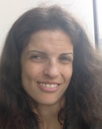 אלינה שפושניק