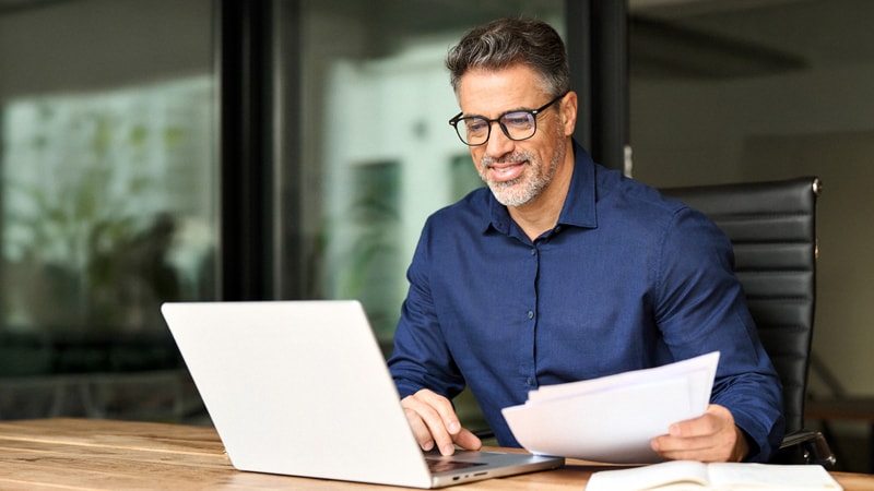 Finance Risk Adviser