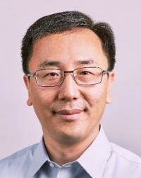 Andrew Hwang